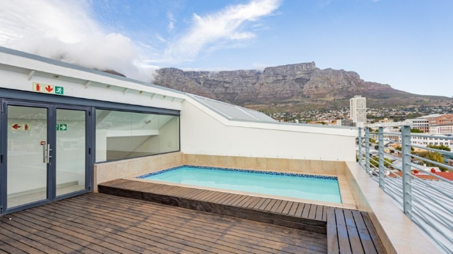 2 Bedroom Property for Sale in Cape Town City Centre Western Cape